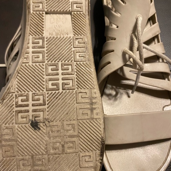 Givenchy Rubber sandals - Picture 2 of 5